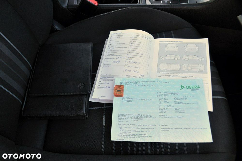 Volkswagen Golf - 40