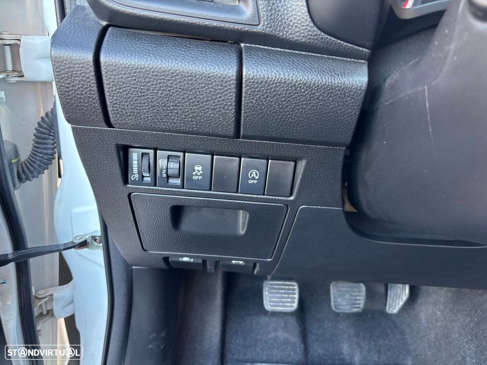 Isuzu D-Max - 13