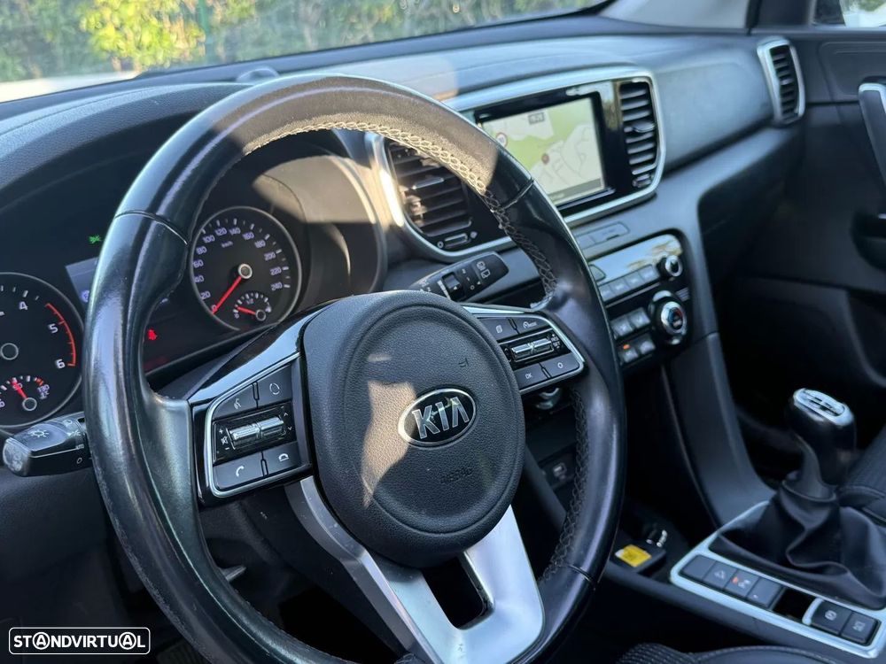 Kia Sportage 1.6 CRDI ISG MHEV Tech - 12