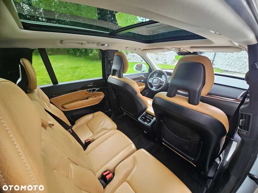 Volvo XC 90 T6 AWD Momentum 7os - 30