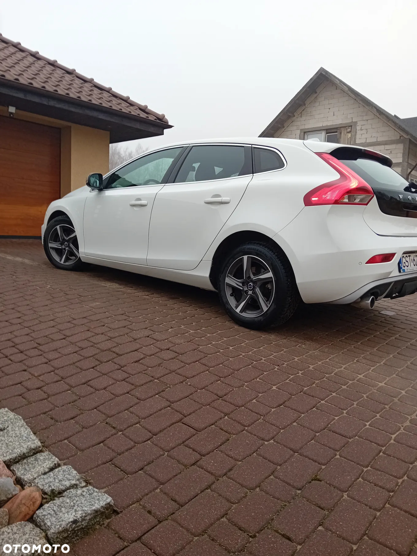 Volvo V40 D2 Drive-E R-Design Kinetic - 7