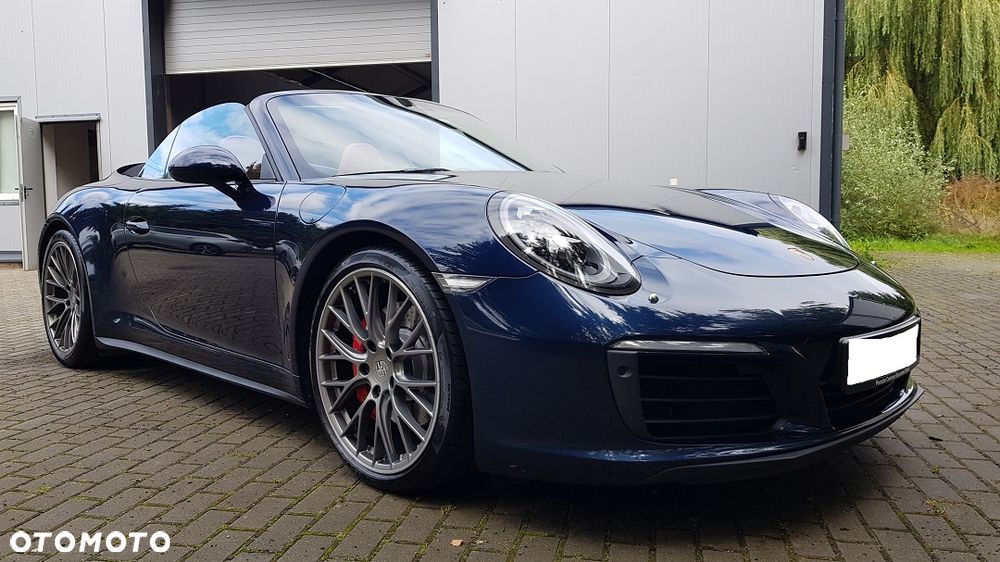 Porsche 911 Carrera 4S PDK - 5