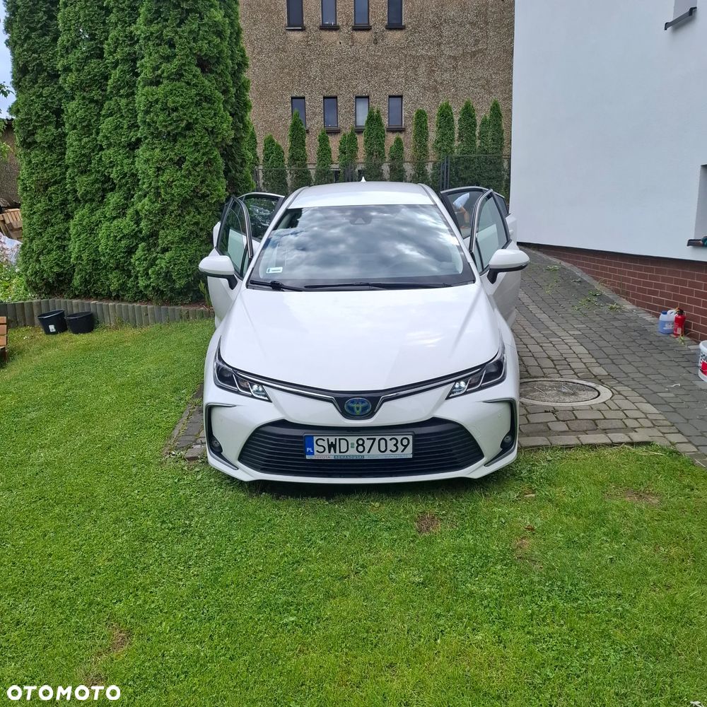 Toyota Corolla 1.8 Hybrid Comfort - 1