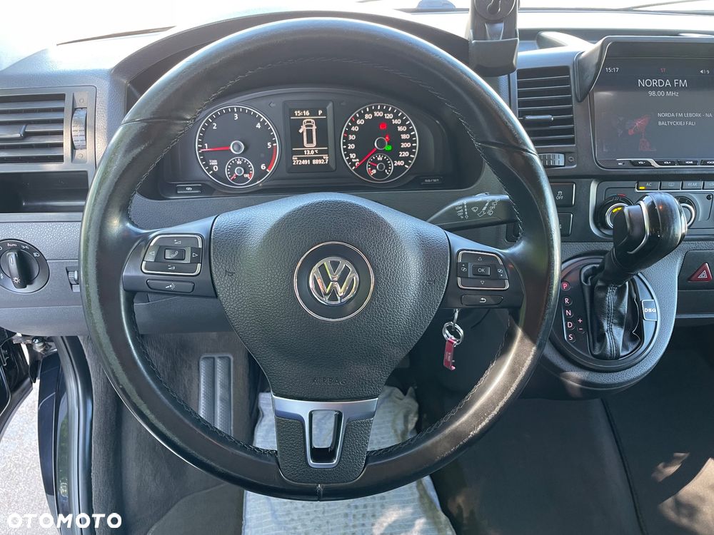 Volkswagen Multivan - 37
