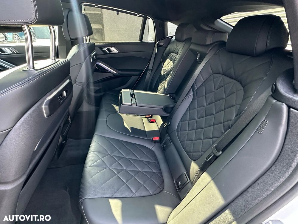 BMW X6 xDrive40d AT MHEV - 26