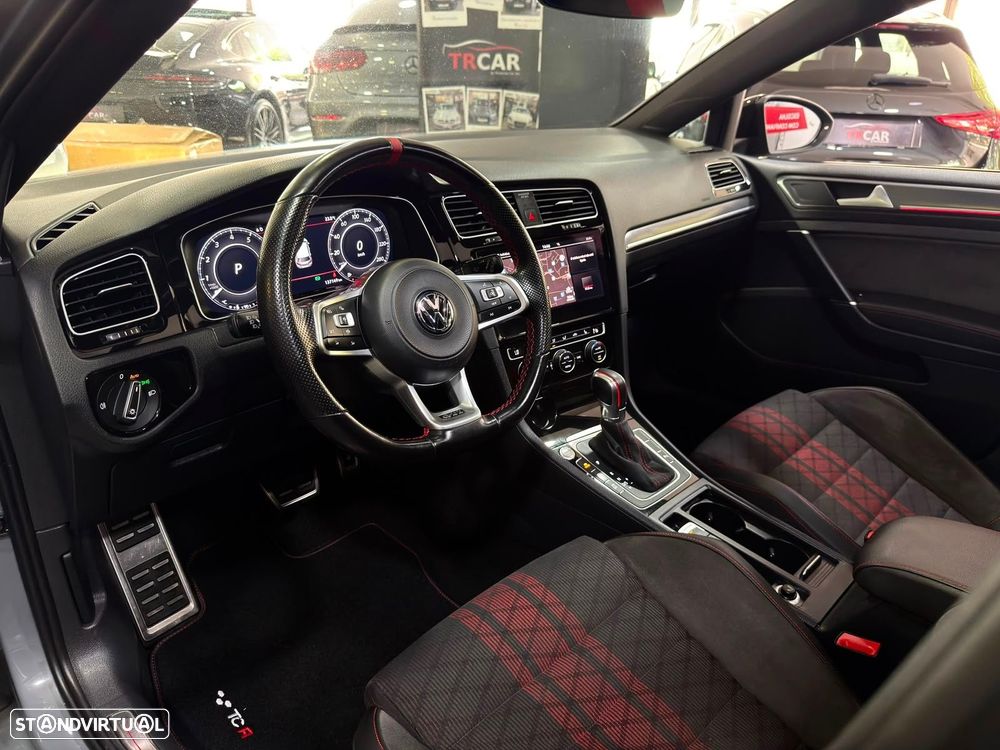 VW Golf GTI TCR 2.0 TSI OPF DSG - 20