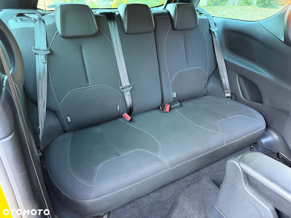 Citroën DS3 HDi 90 FAP SoChic - 16