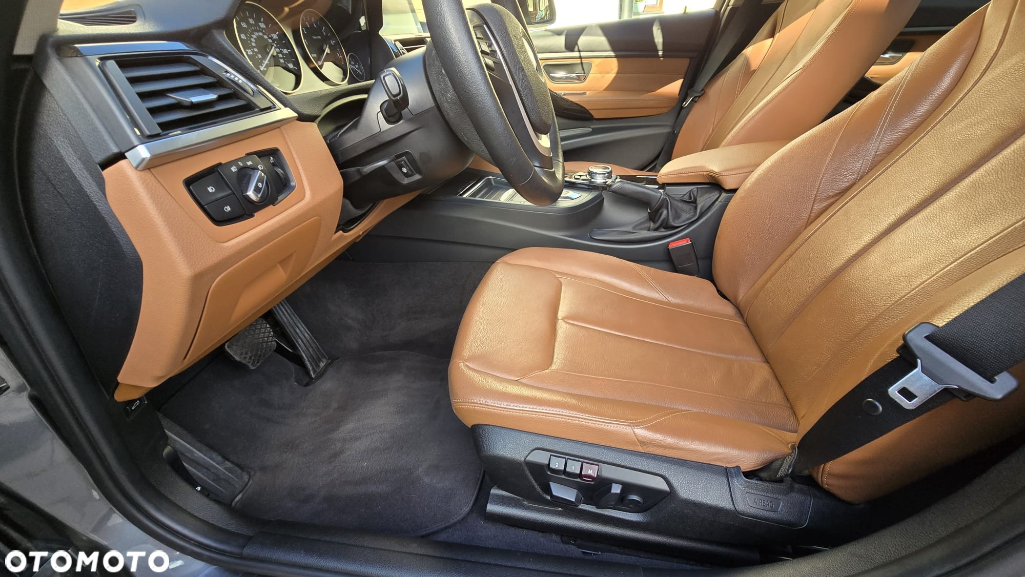 BMW Seria 3 335i xDrive Luxury Line - 34