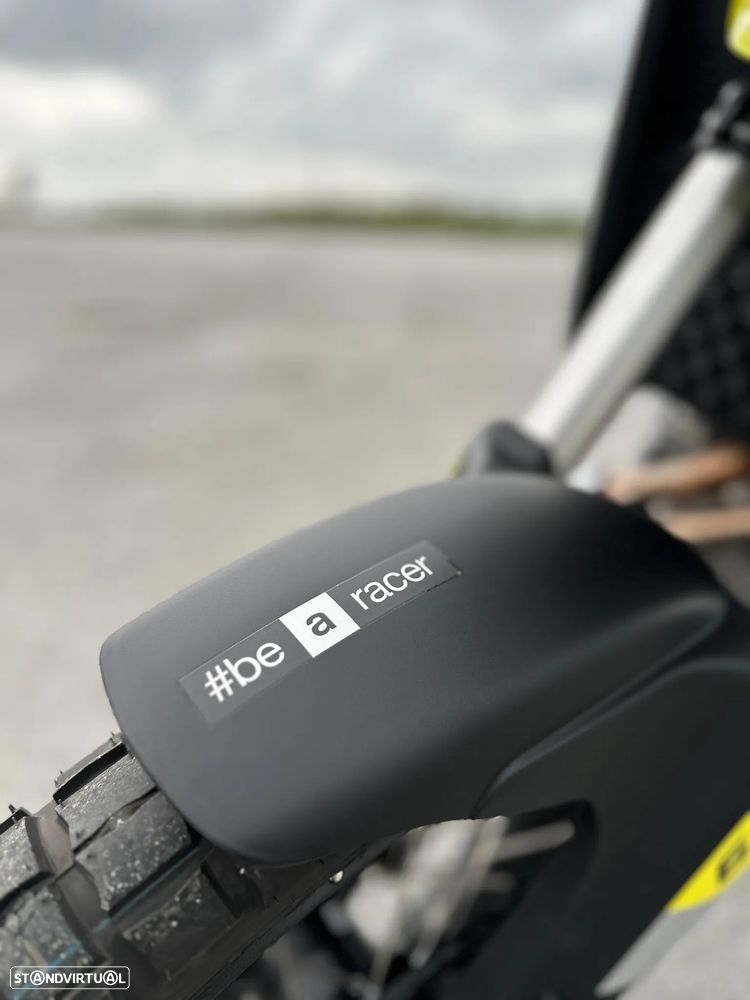 Aprilia Tuareg 660 Acid Gold - 7