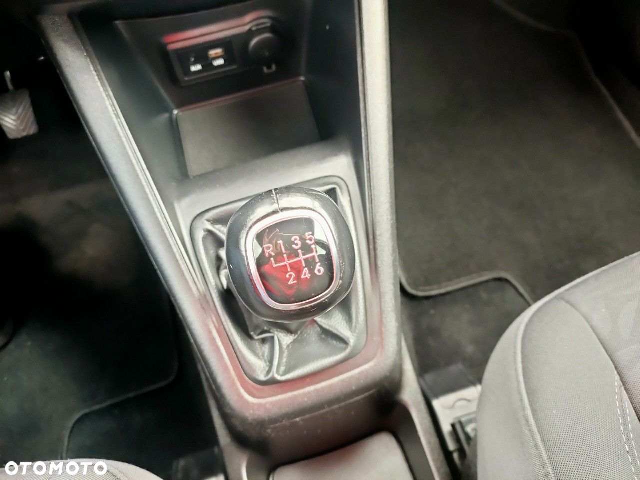 Hyundai ix20 1.6 blue Style - 28