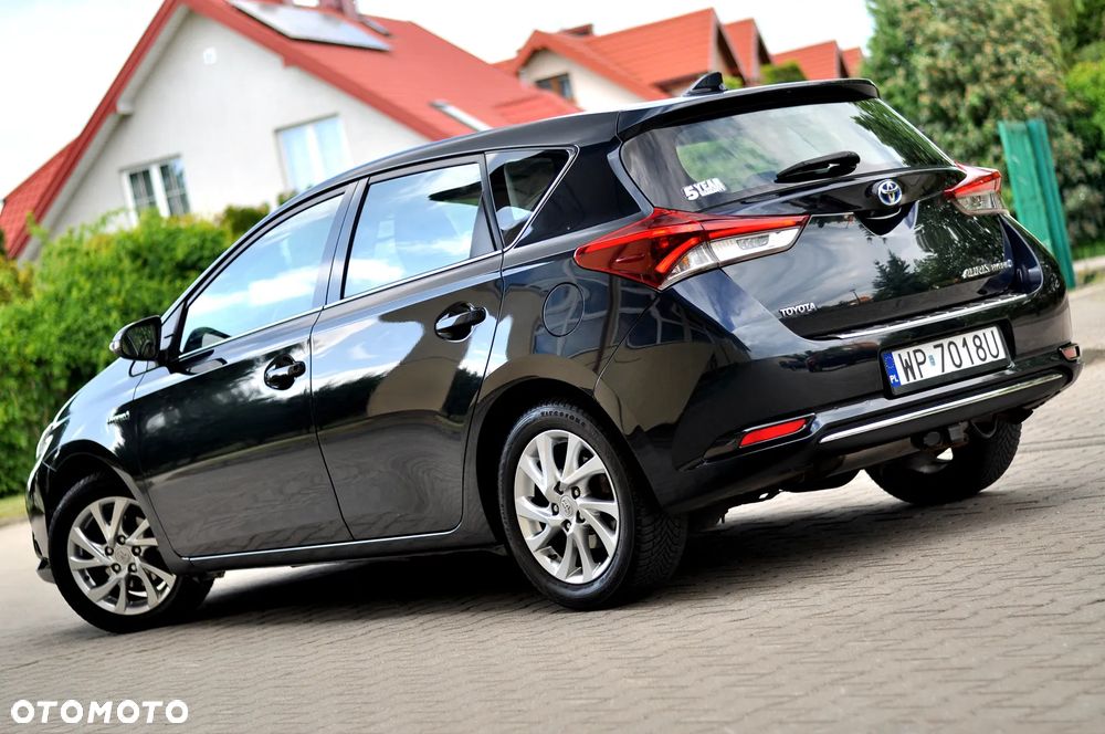 Toyota Auris 1.8 HSD Sol - 13