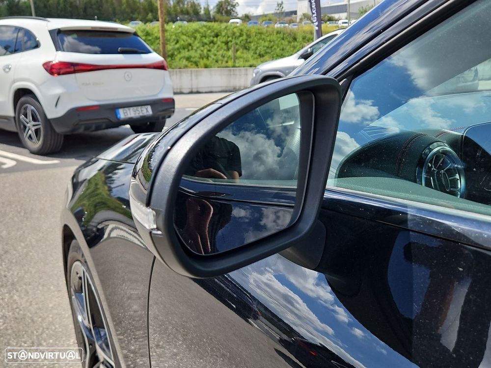 Mercedes-Benz CLA 180 d Shooting Brake AMG Line Aut. - 17