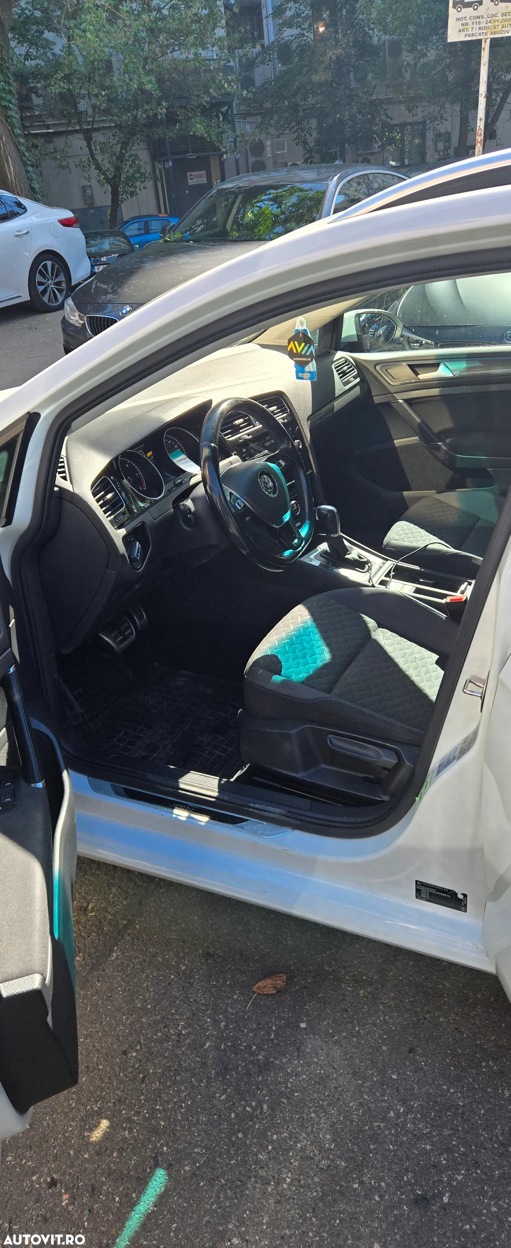 Volkswagen Golf 2.0 TDI DPF BMT DSG Highline - 7
