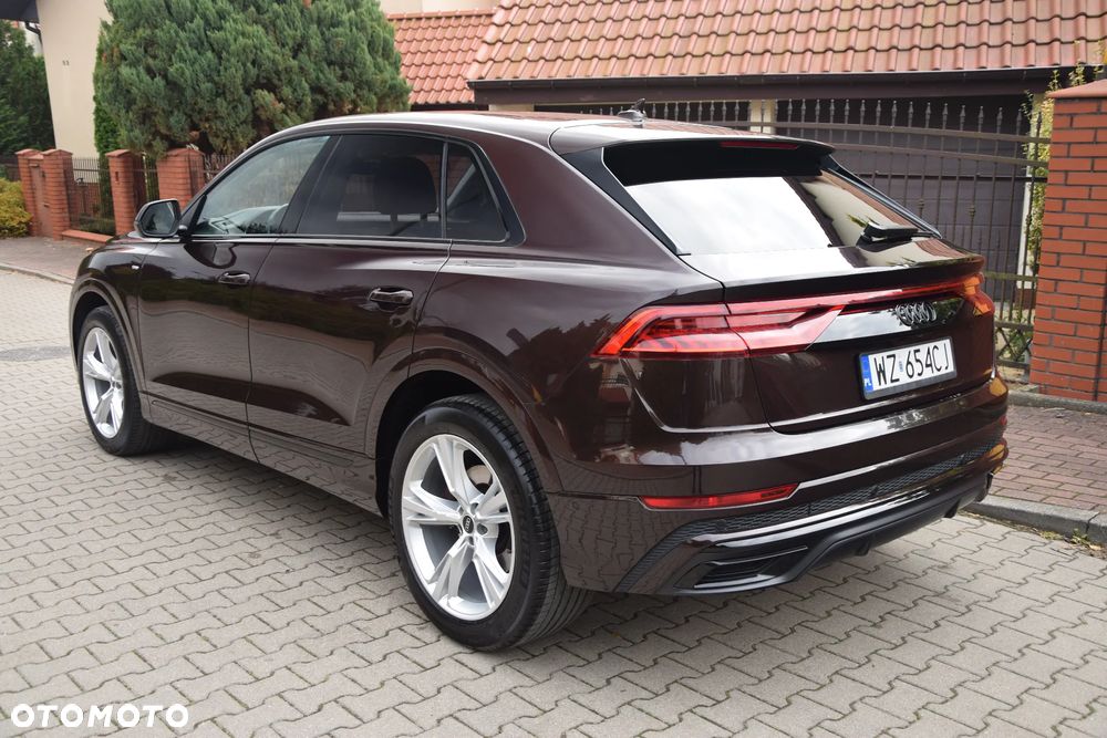 Audi Q8 - 4