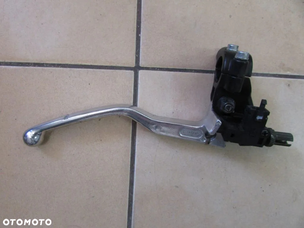 Benelli Imperiale 400 uchwyt klamka sprzęła - 2