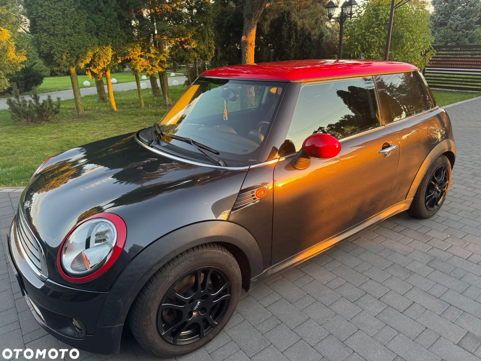 MINI Cooper Standard - 1