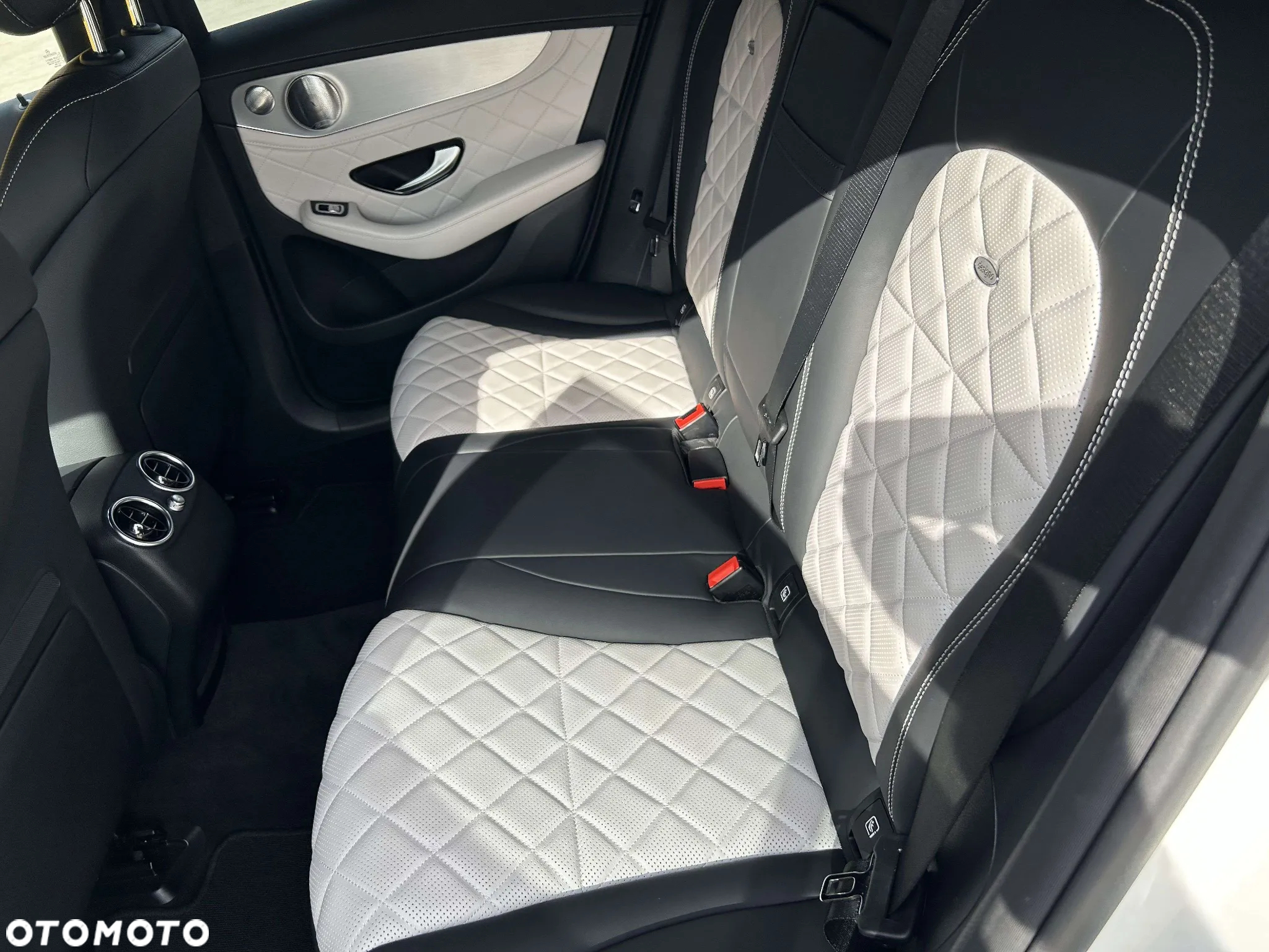 Mercedes-Benz GLC AMG Coupe 43 4-Matic - 16