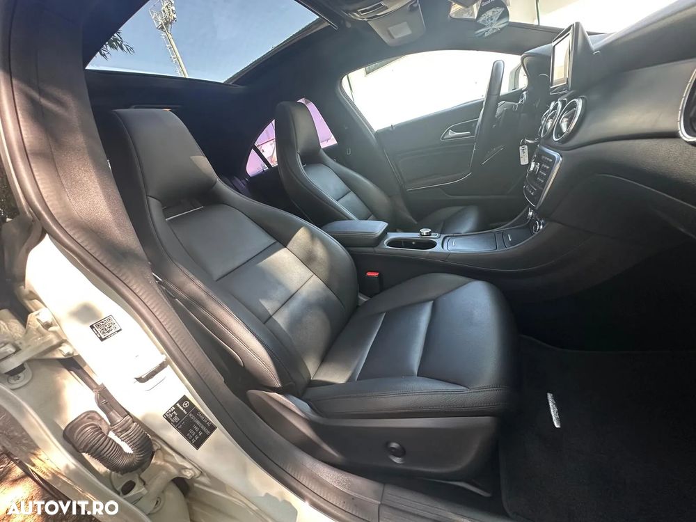 Mercedes-Benz CLA 200 CDI 7G-DCT - 19