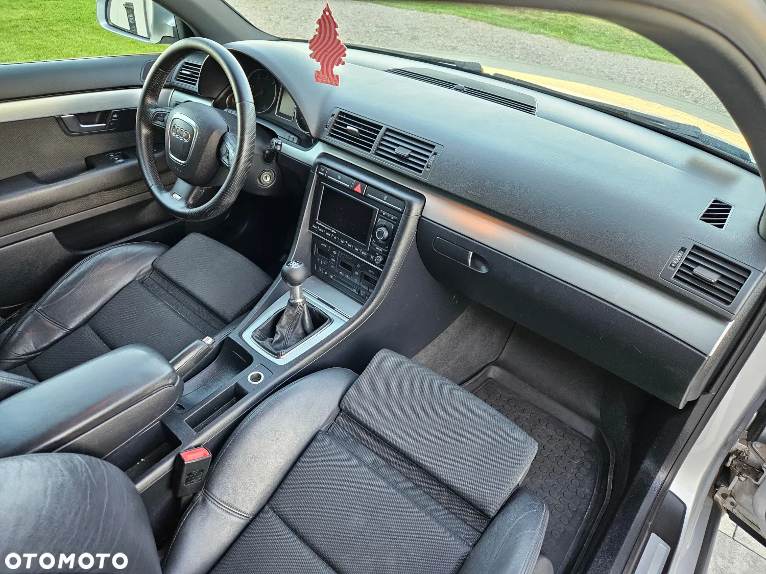 Audi A4 Avant 2.0 TDI - 20