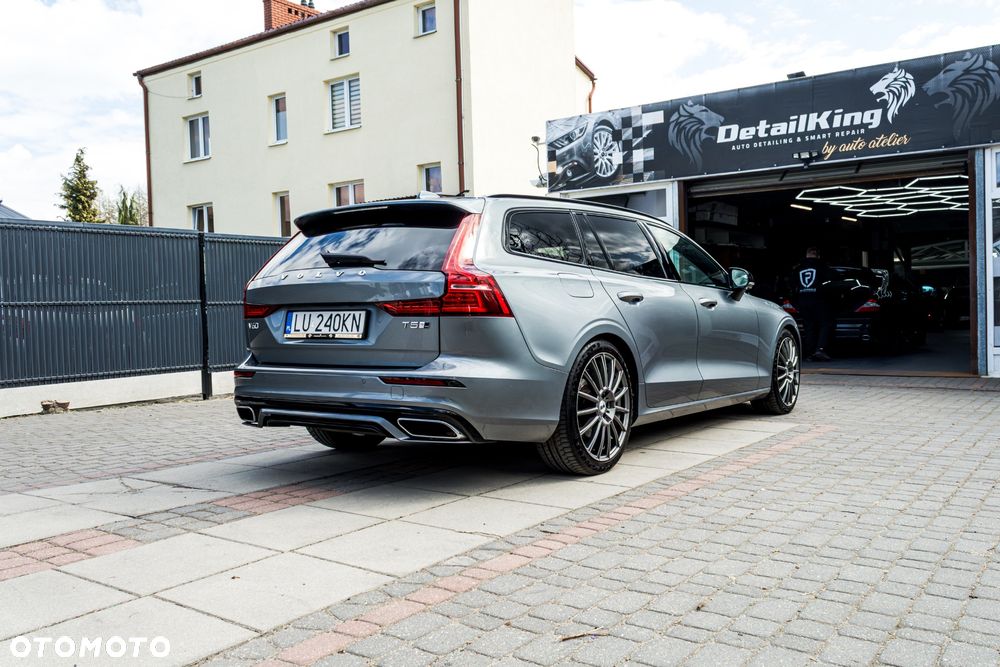 Volvo V60 T5 AWD Geartronic R-Design - 3