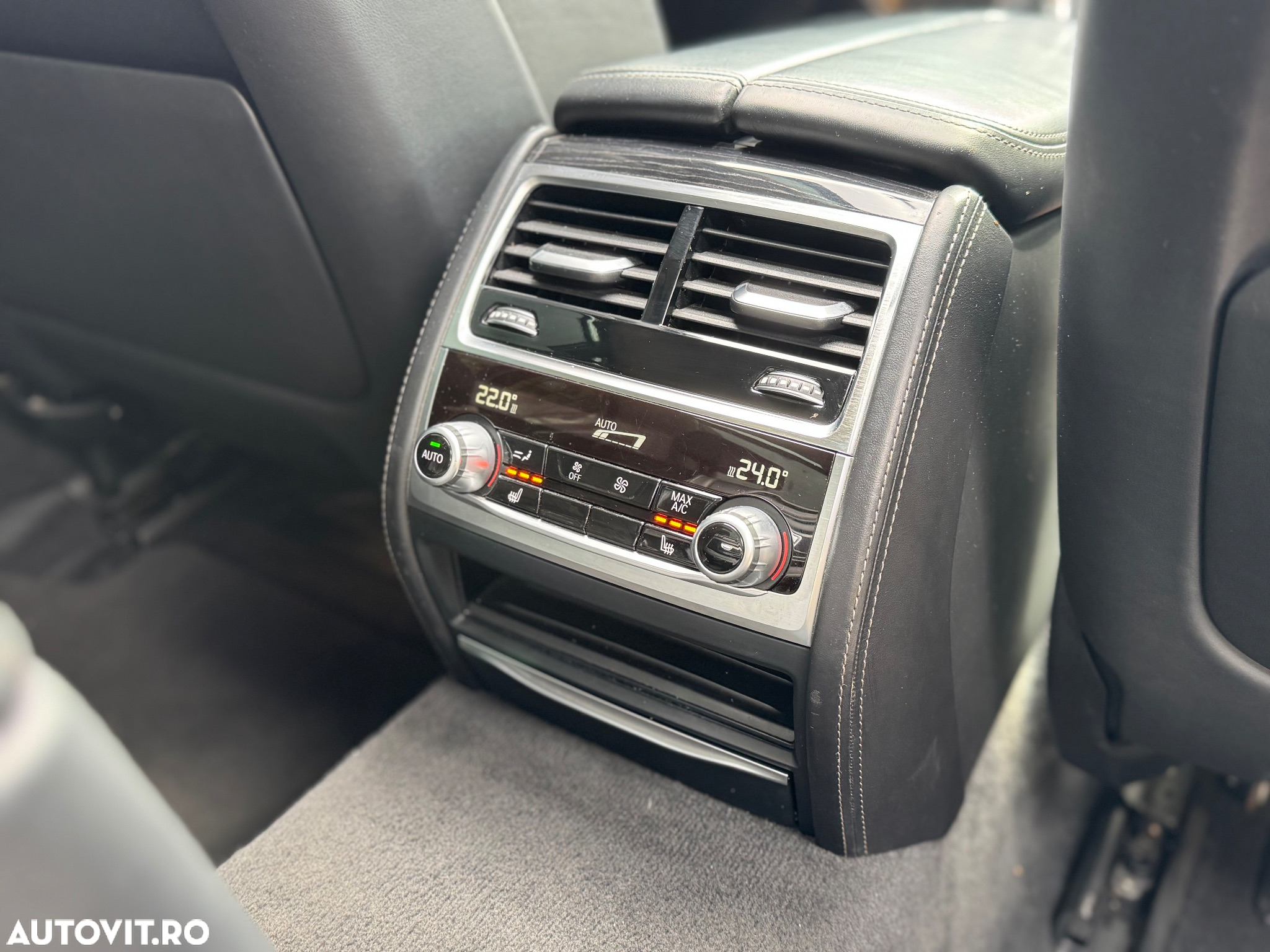 BMW Seria 7 740d xDrive - 6