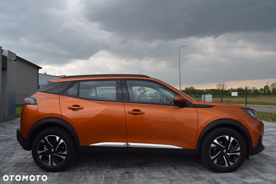Peugeot 2008 PureTech 130 EAT8 Allure - 36