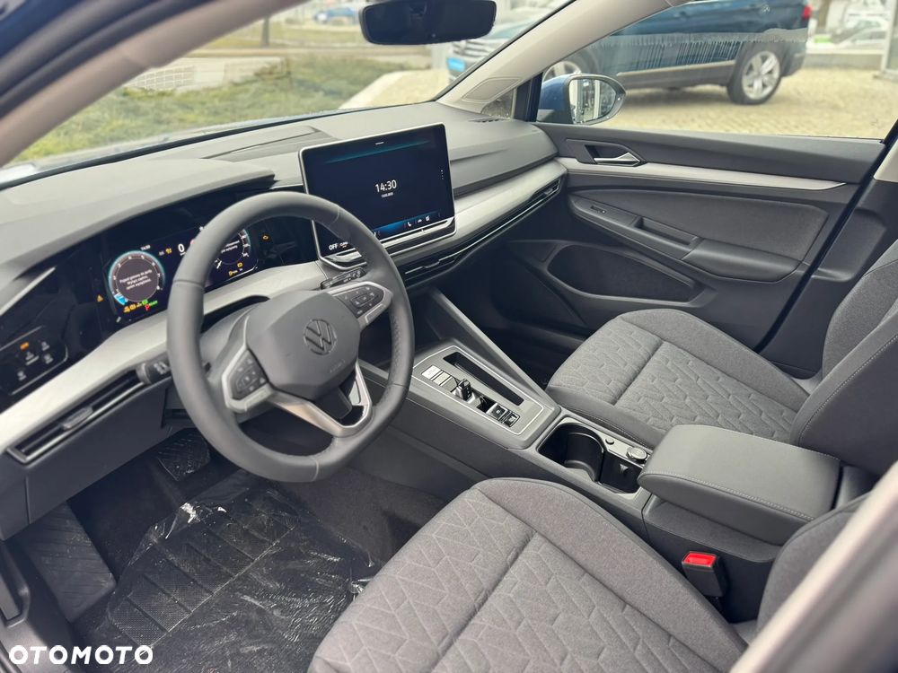 Volkswagen Golf 1.5 eTSI mHEV Life Plus DSG - 12