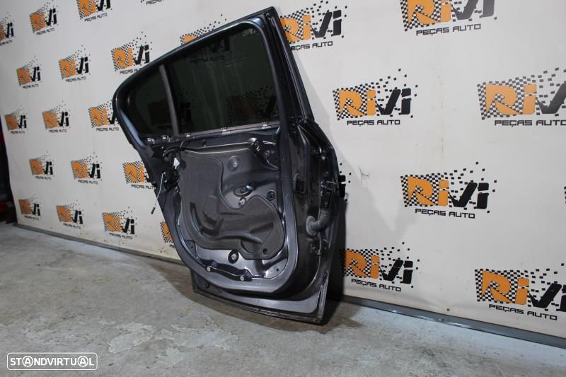 Porta Trás Esquerda Bmw 1 (F20)  Porta Traseira Esquerda Bmw Serie 1 F - 7