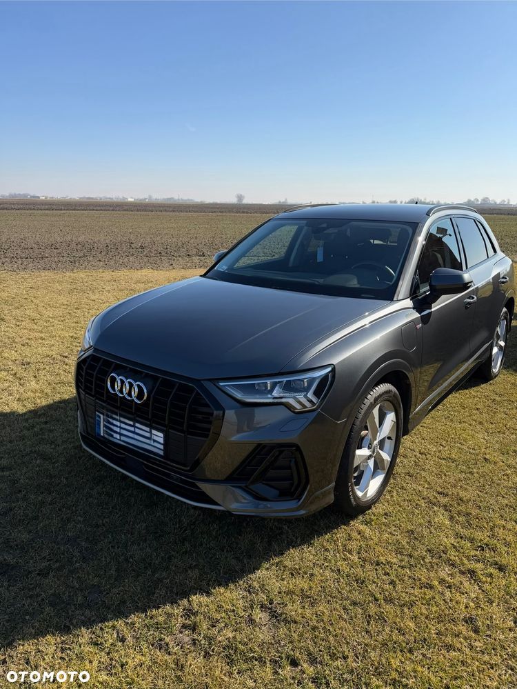 Audi Q3 - 1