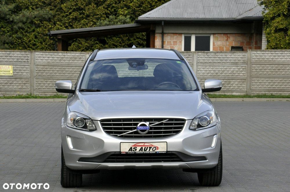 Volvo XC 60 D4 Momentum - 26