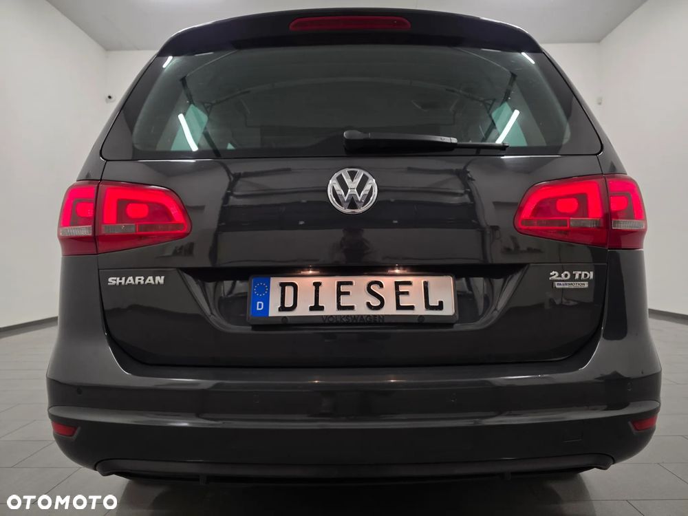 Volkswagen Sharan 2.0 TDI Blue Motion Style - 35