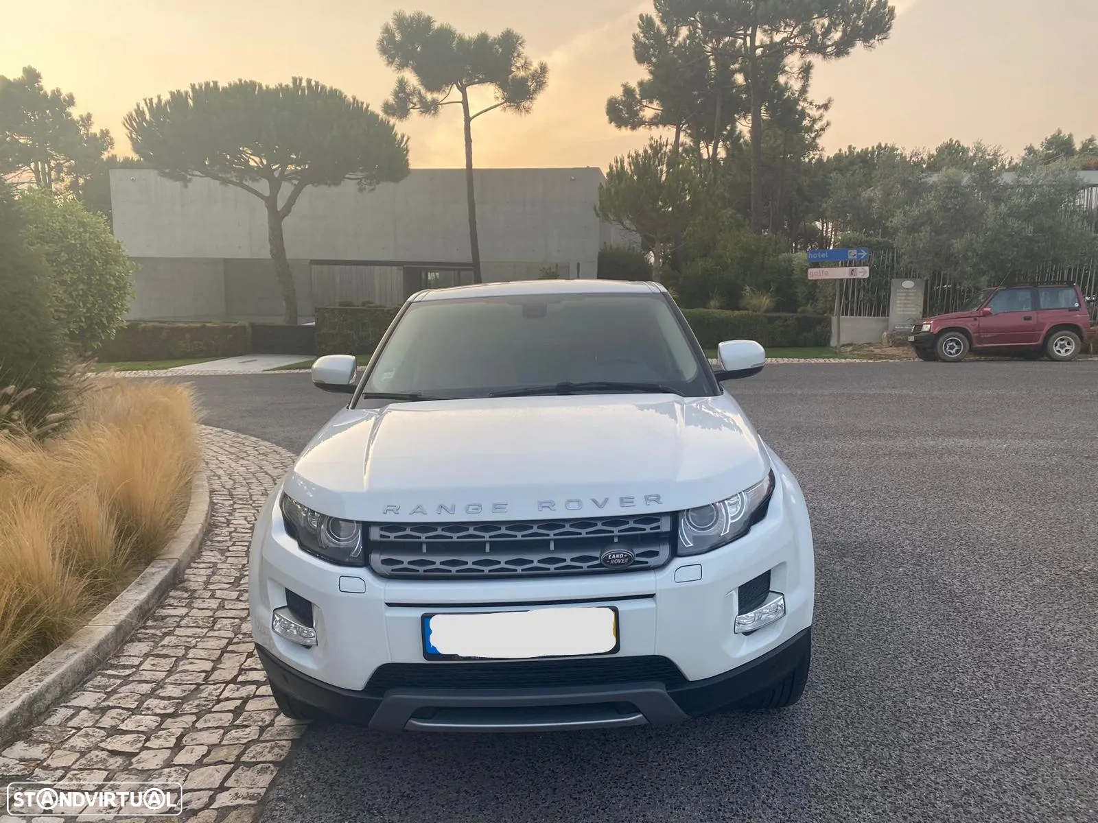 Land Rover Range Rover Evoque 2.2 SD4 Dynamic Auto - 14