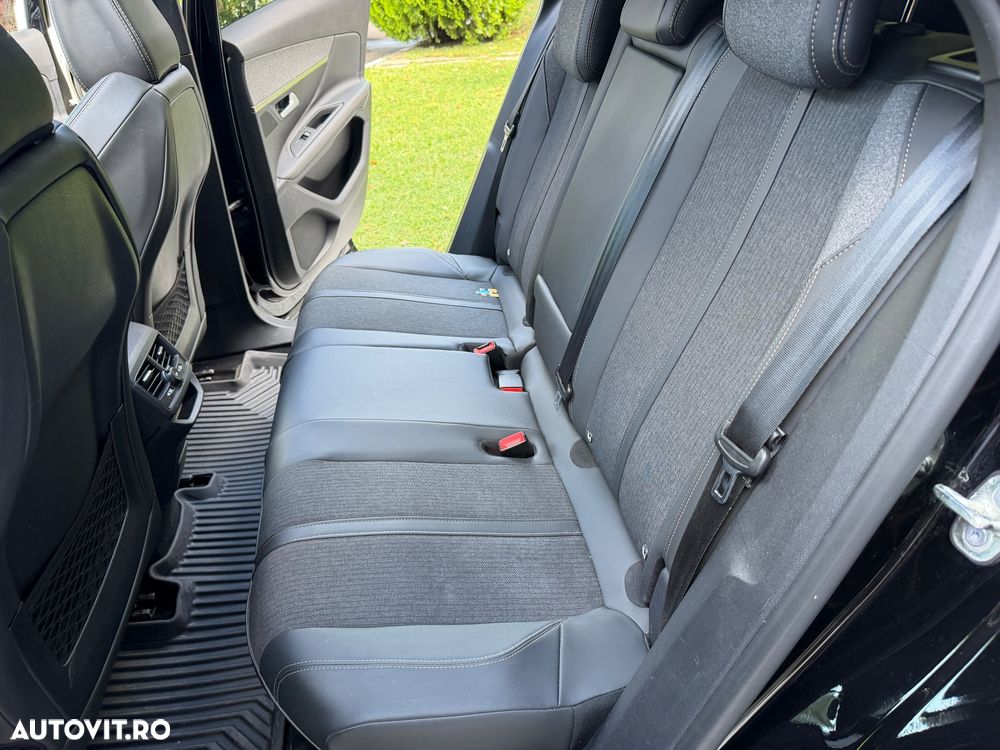 Peugeot 3008 PureTech 130 Stop & Start GPF EAT8 GT - 22