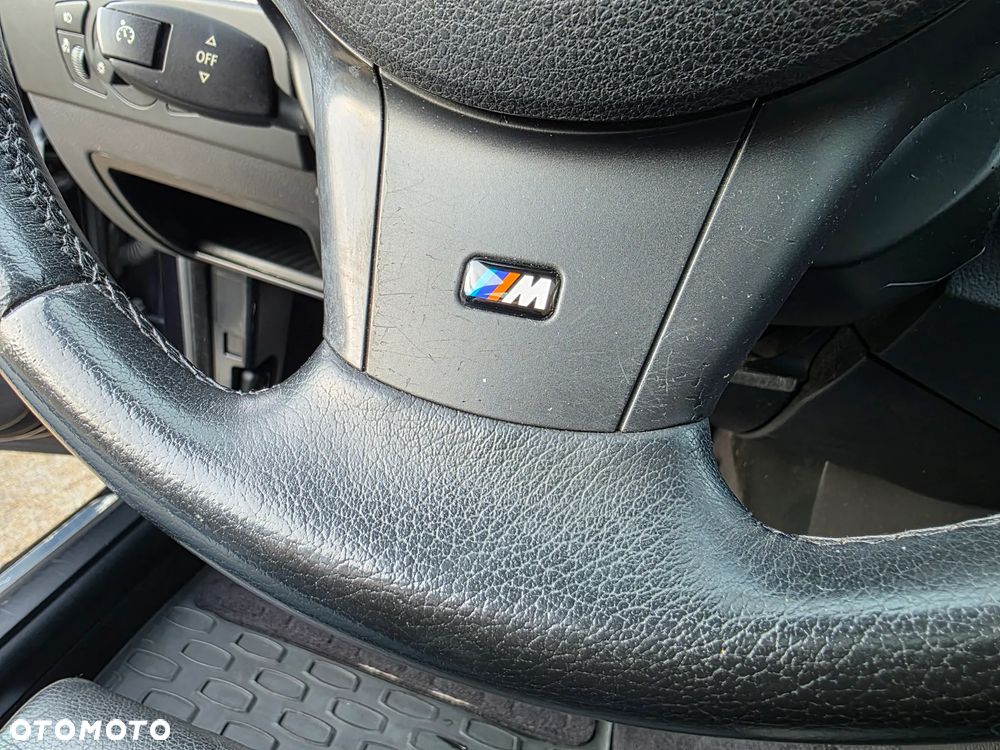 BMW Seria 5 525i - 21