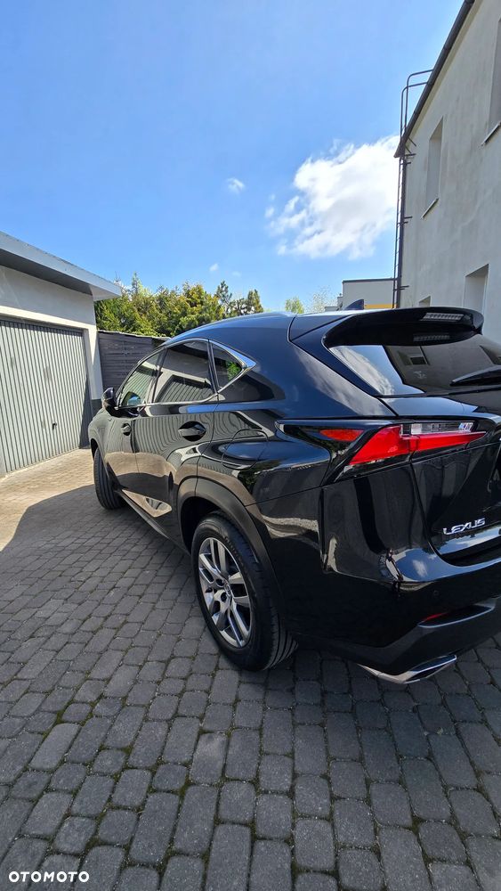Lexus NX 200t Comfort AWD - 17