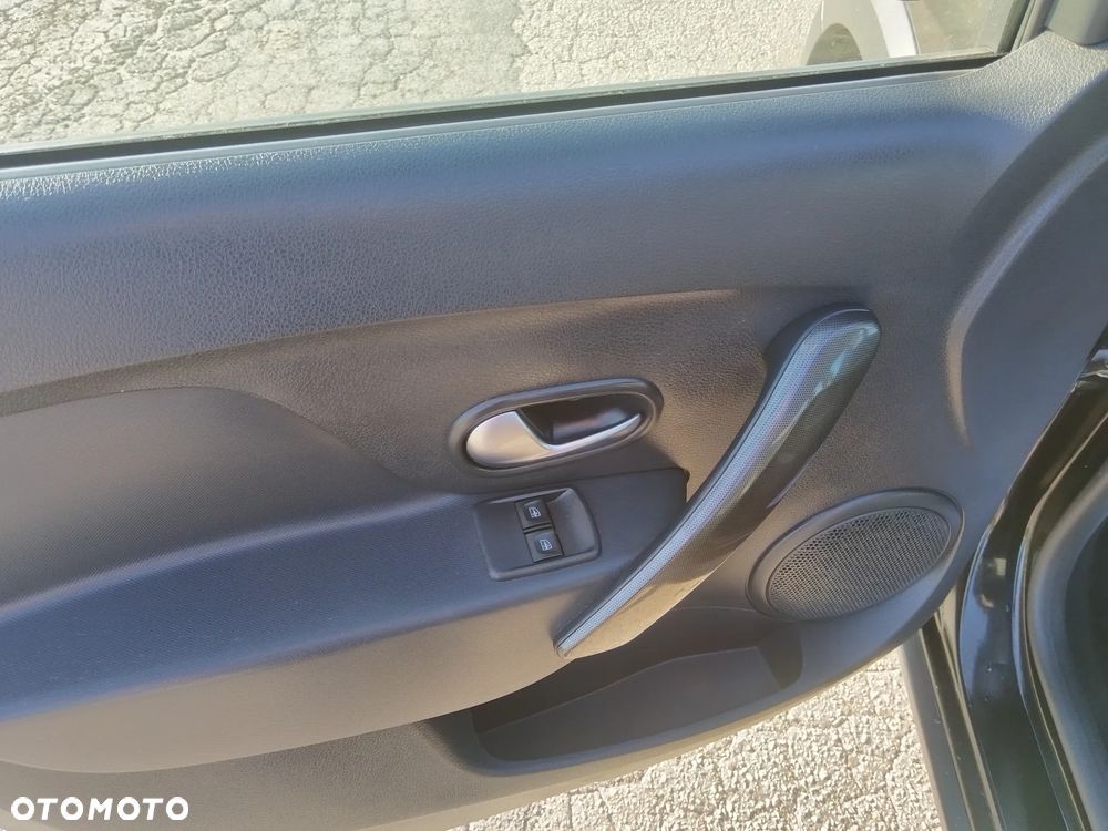 Dacia Sandero - 13