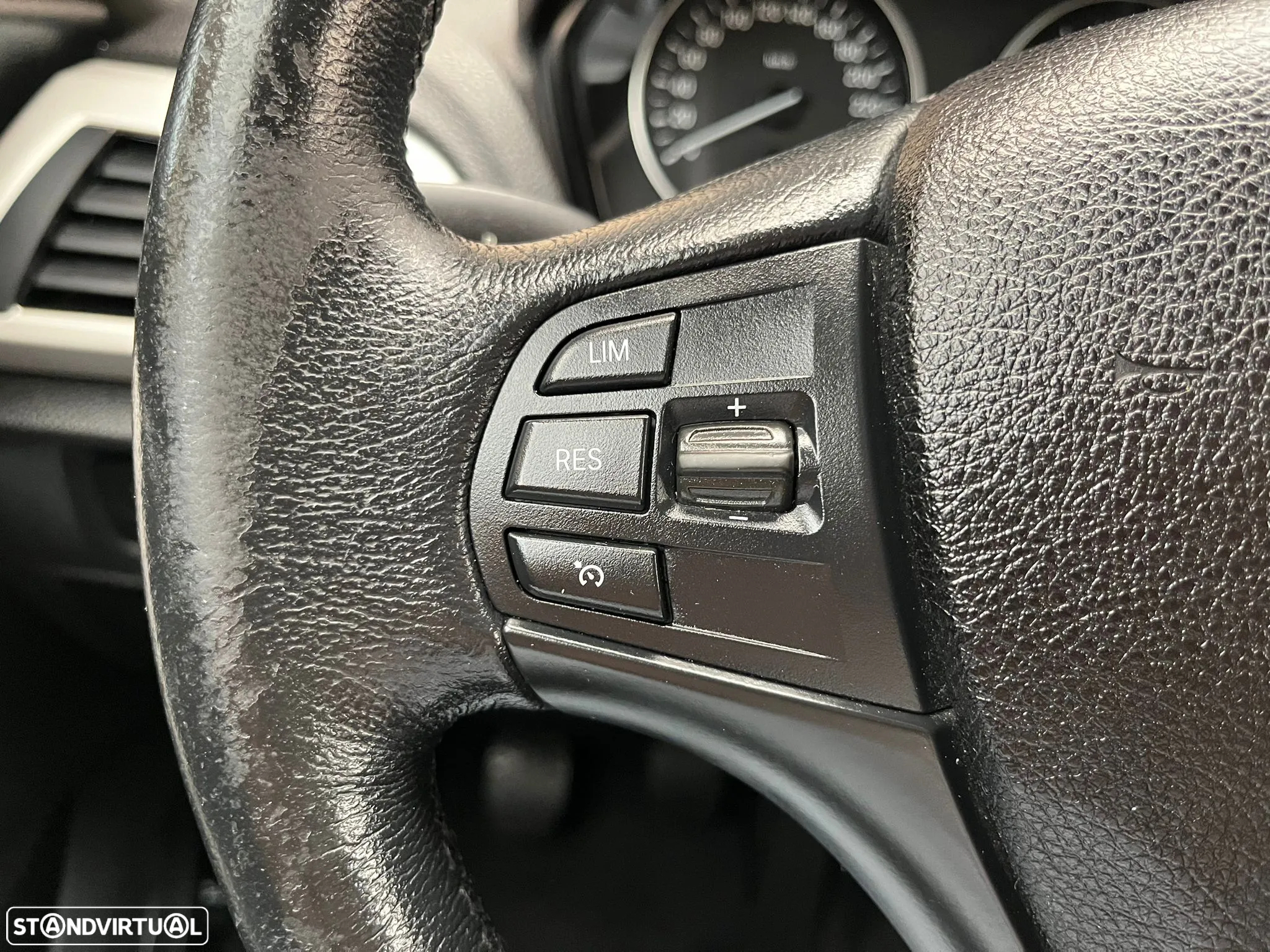 BMW 116 d EfficientDynamics - 12