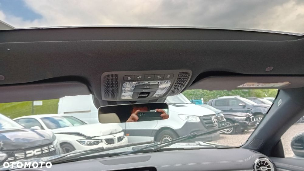Mercedes-Benz CLA 200 d 4Matic 8G-DCT - 17