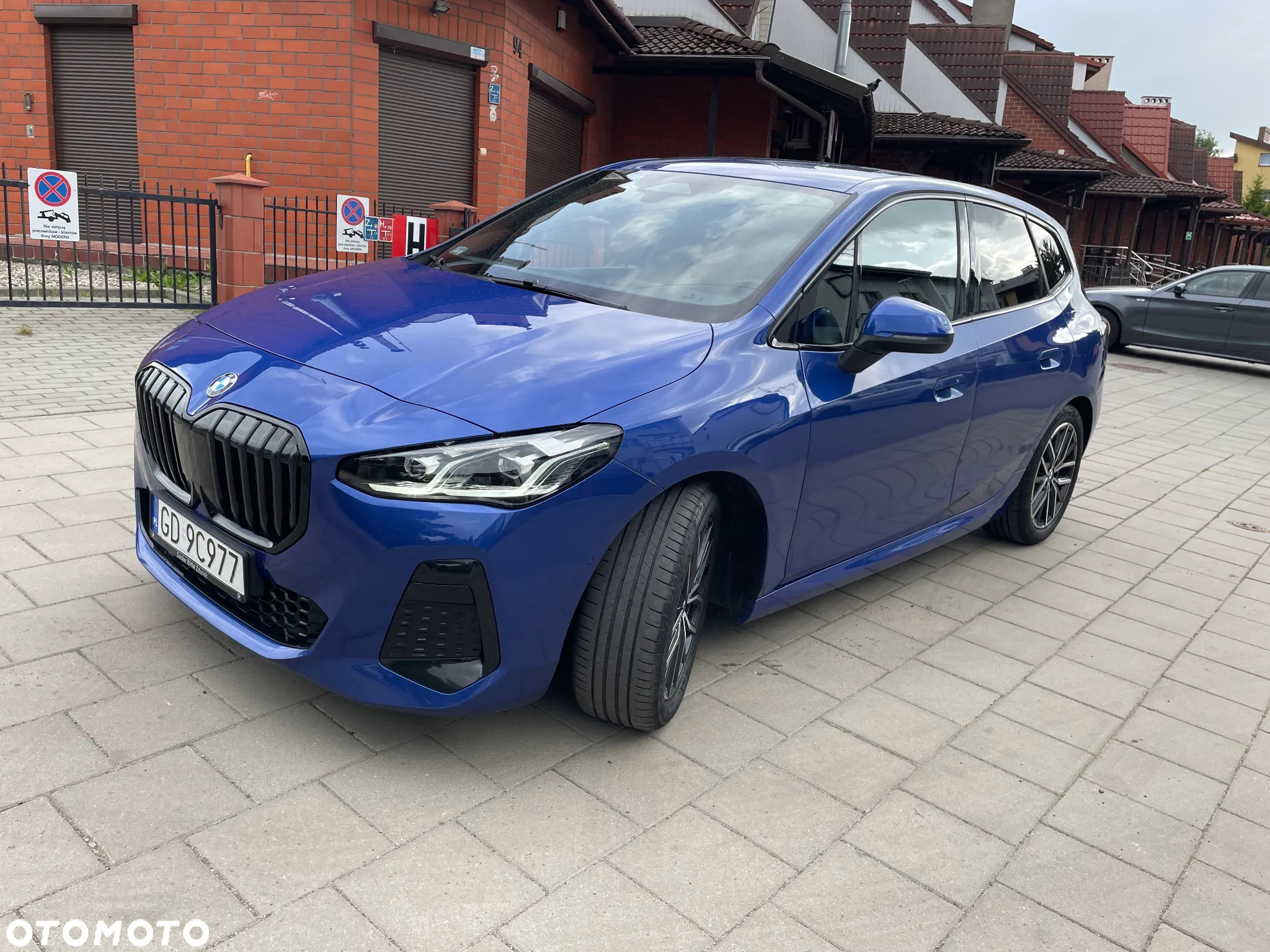 BMW Seria 2 218d Active Tourer - 2