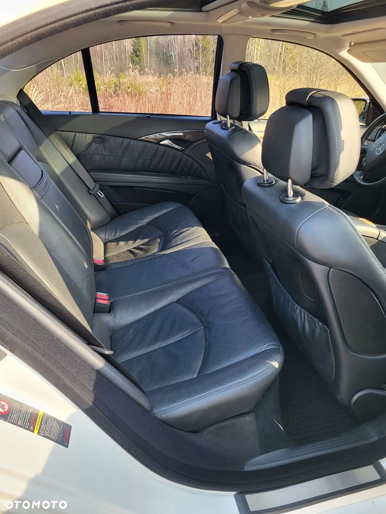 Mercedes-Benz Klasa E 300 BLUETEC 7G-TRONIC Avantgarde DPF - 10