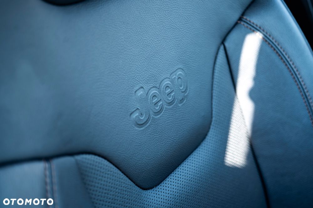 Jeep Compass - 17