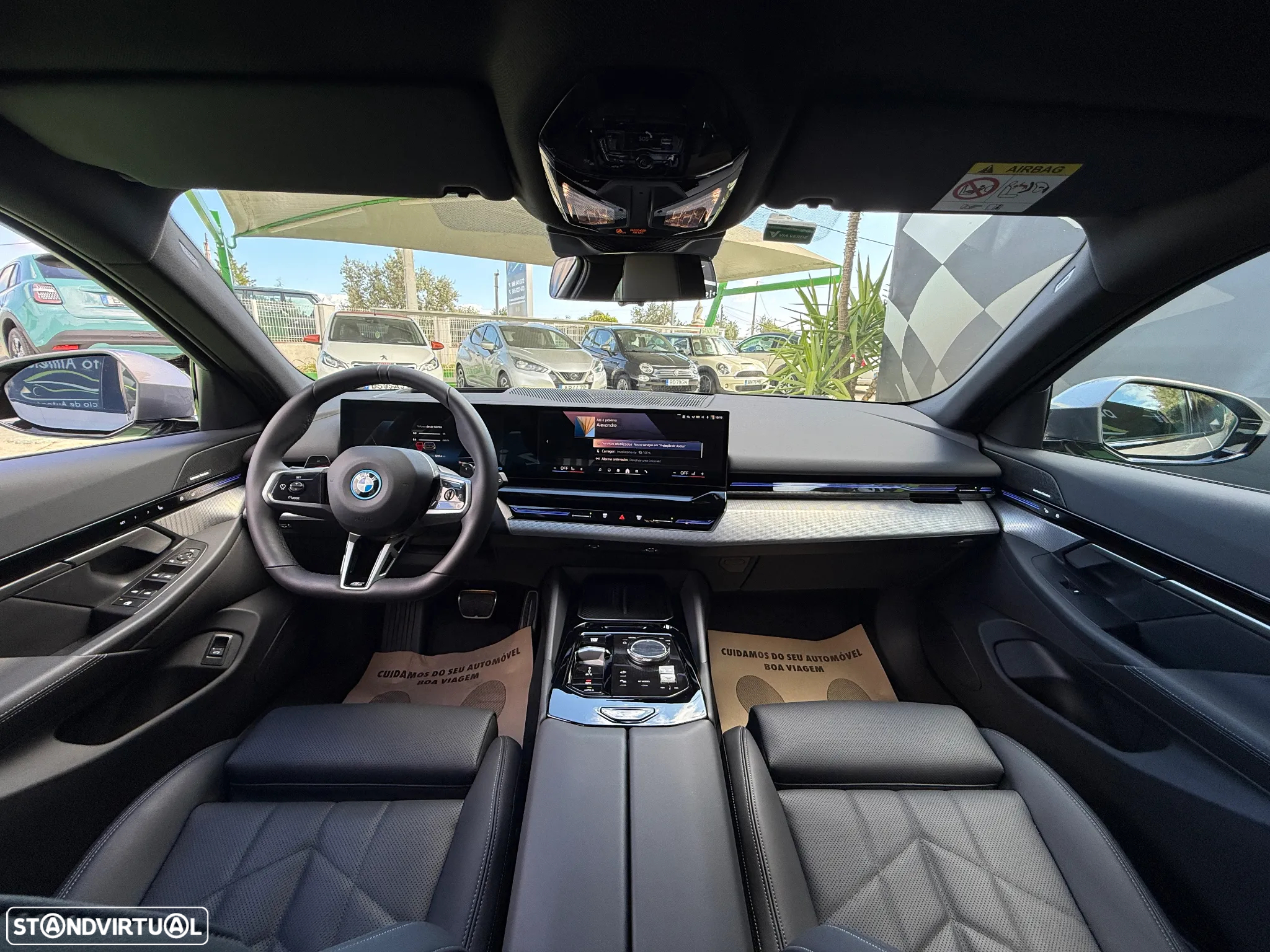BMW 530 e Pack Desportivo M Pro - 37