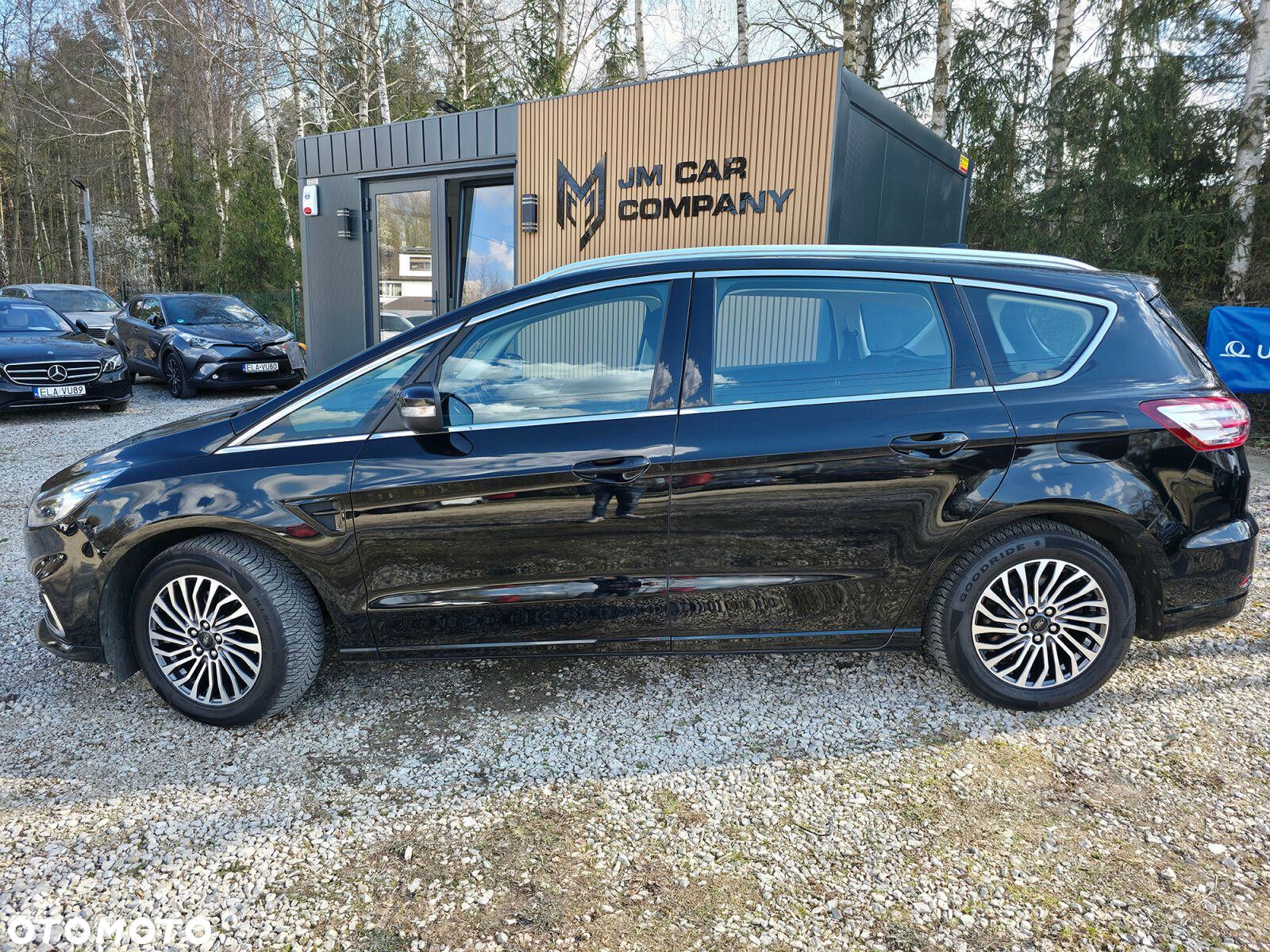 Ford S-Max - 14