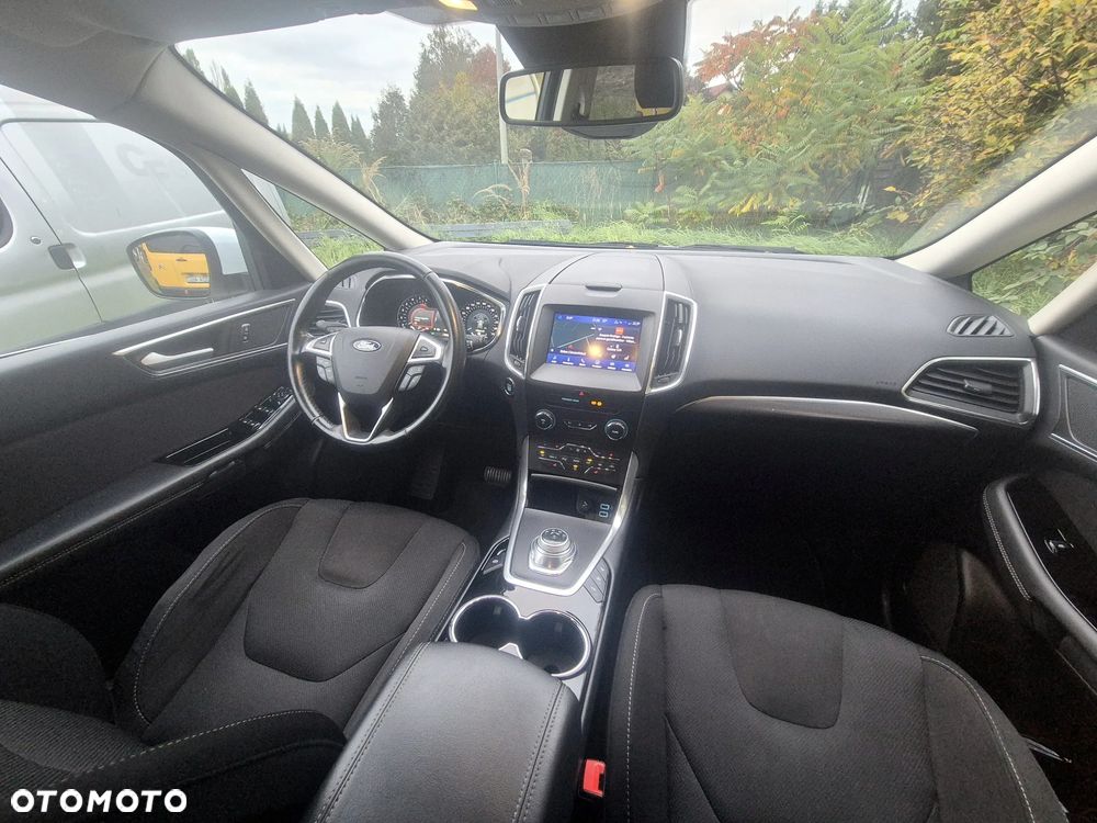 Ford S-Max 2.0 EcoBlue Titanium - 17