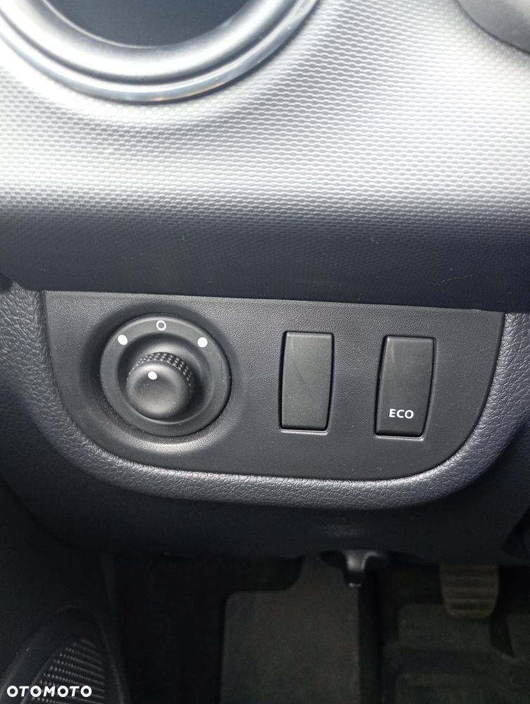 Dacia Sandero 0.9 TCe Laureate S&S - 17