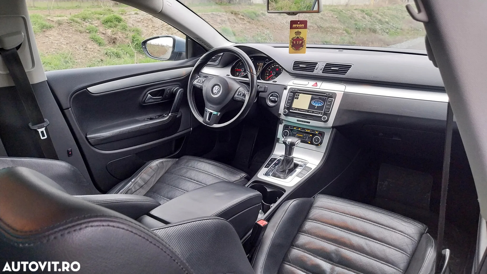 Volkswagen Passat CC 2.0 TDI DSG - 17
