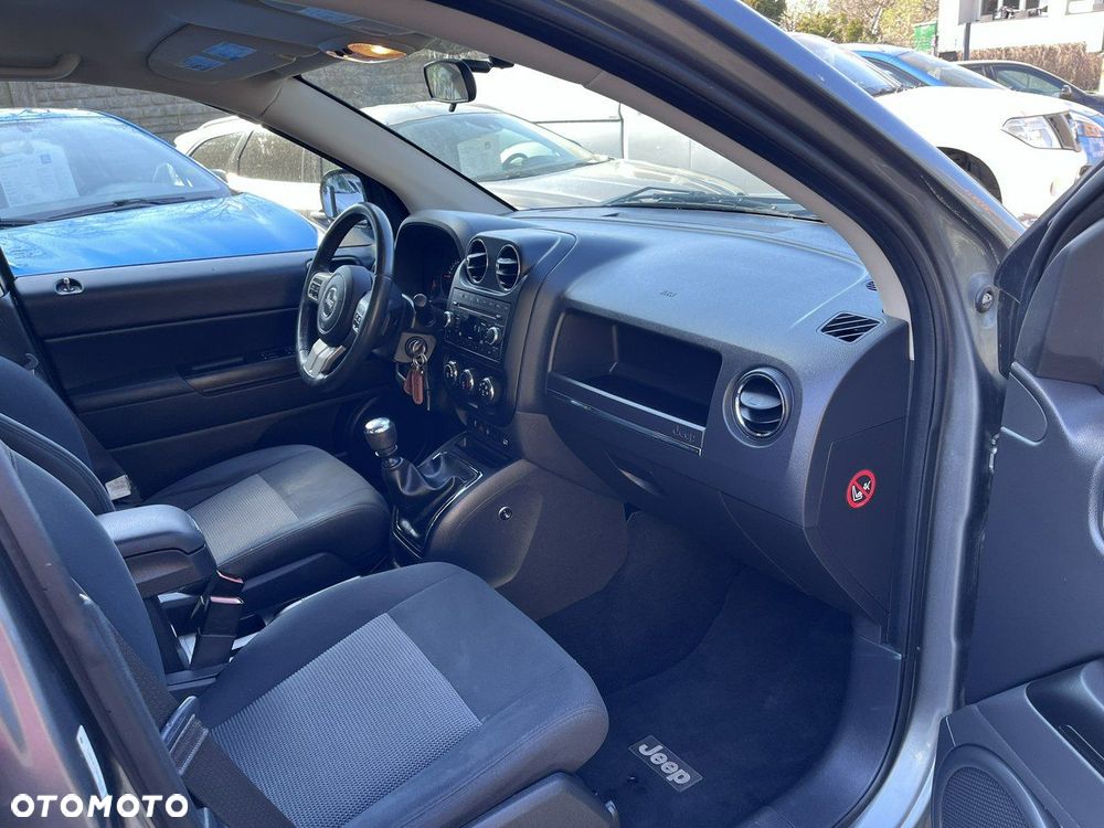 Jeep Compass - 21