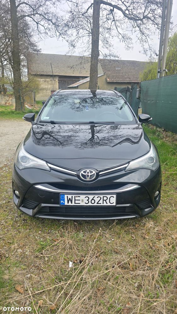 Toyota Avensis 2.0 D-4D Active Business - 3