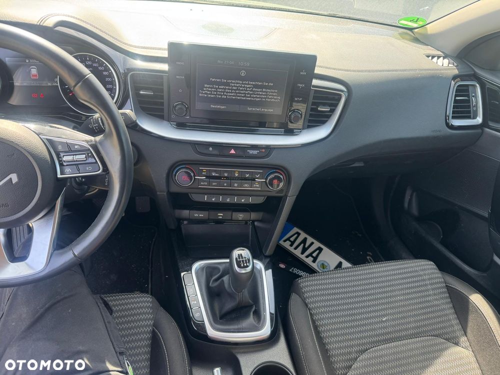 Kia Ceed 1.5 T-GDI OPF Nightline Edition - 4