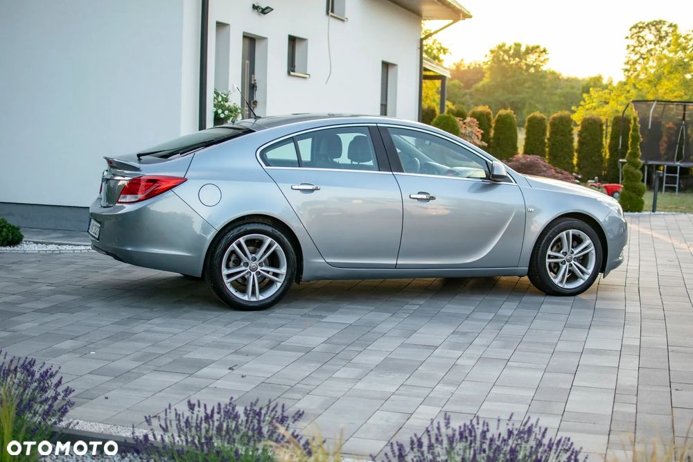 Opel Insignia - 9